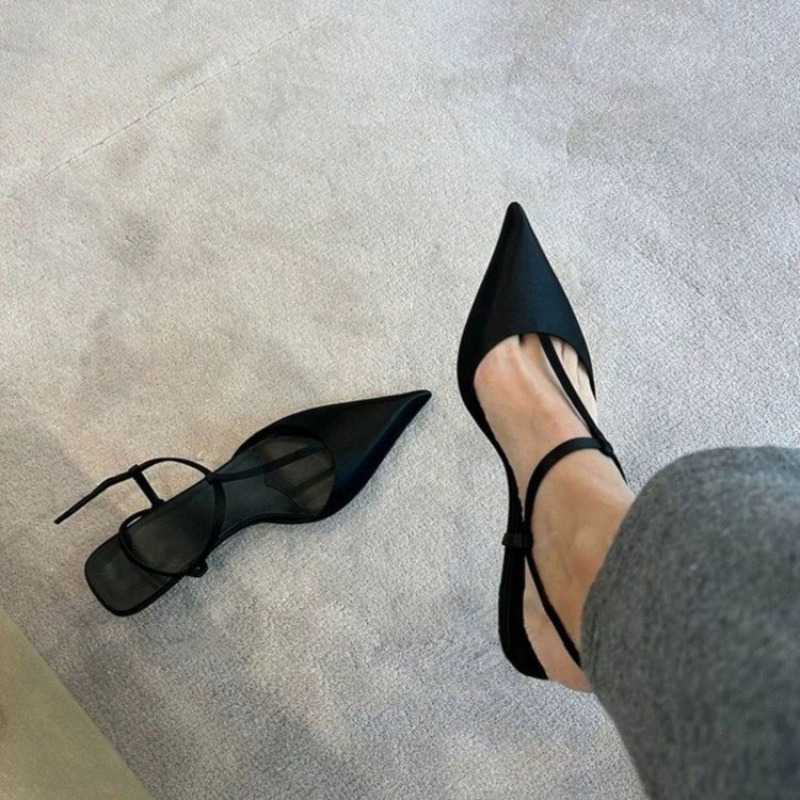 Sandals - レディースブランドシューズ、セクシーなポインテッドトゥ、快適なローヒール、トレンド感のあるサンダル、シンプルで使いやすい、大きいサイズのパンプス。