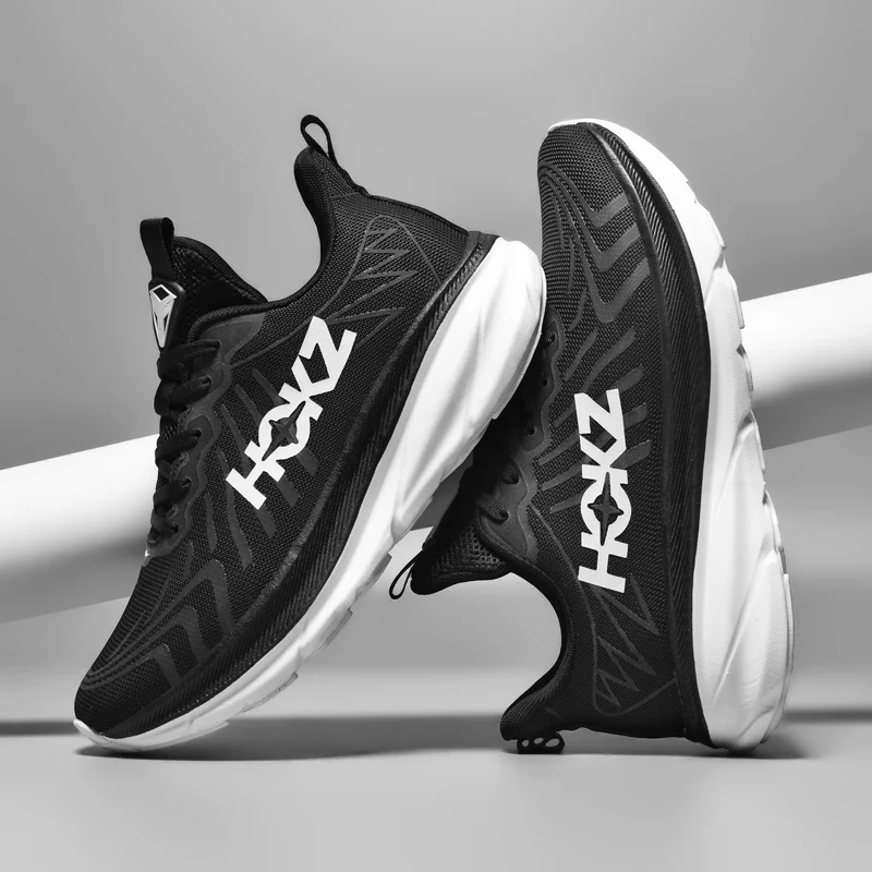 男性ランニングシューズオフロードシューズアウトドアスニーカー - Lightweight Road Running Shoes のレビューと価格
