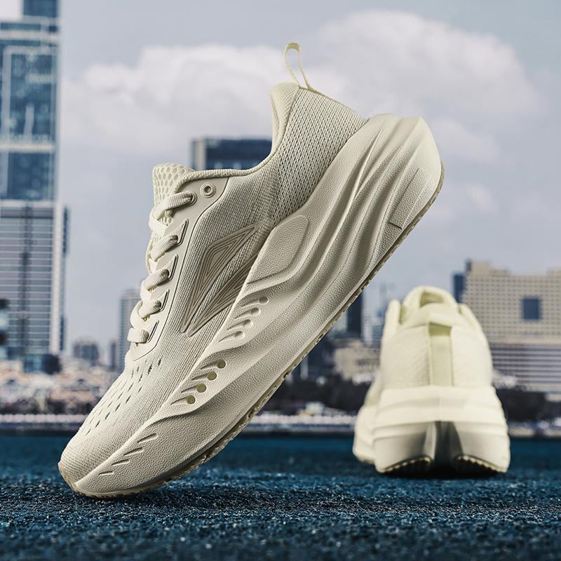 メンズランニングシューズスニーカー トレーニングシューズ ク - Lightweight Road Running Shoes のレビューと価格