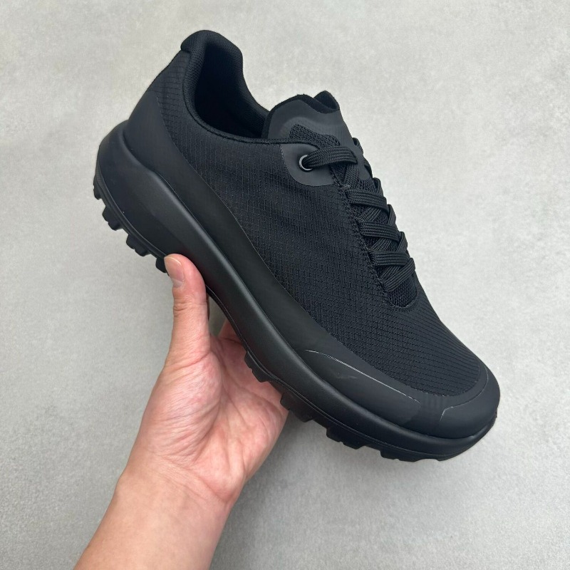 プロのトレイルランニングシューズ男性アンチスリップアウトドア - Anti Slip Trail Running Sneakers のレビューと価格
