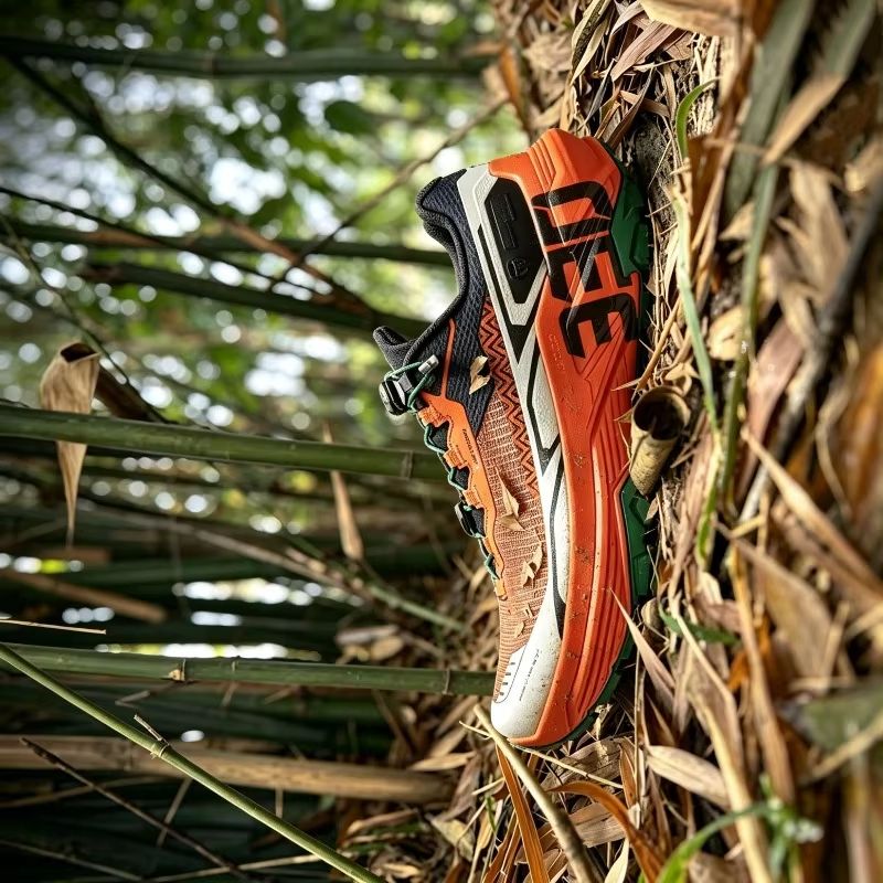 プロフェッショナルウォーキングスニーカー メンズ 滑り止め  - Anti Slip Trail Running Sneakers のレビューと価格